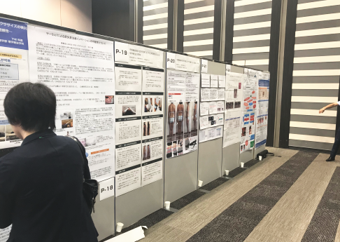 日本女性骨盤底医学会ポスター掲示風景2